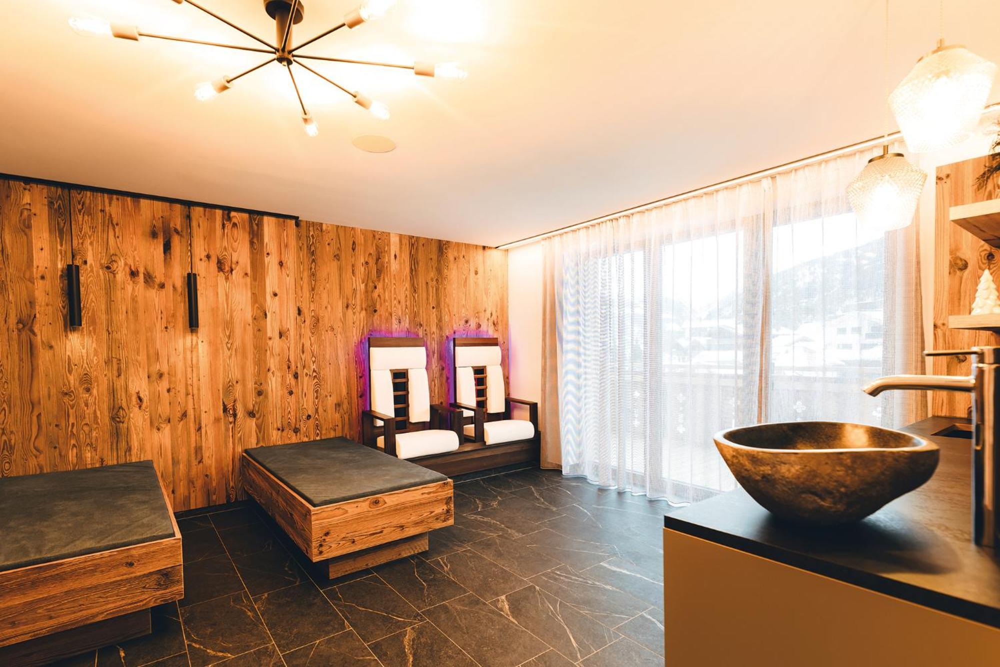 Burgstadl Aparthotel & Restaurant Ladis Zewnętrze zdjęcie