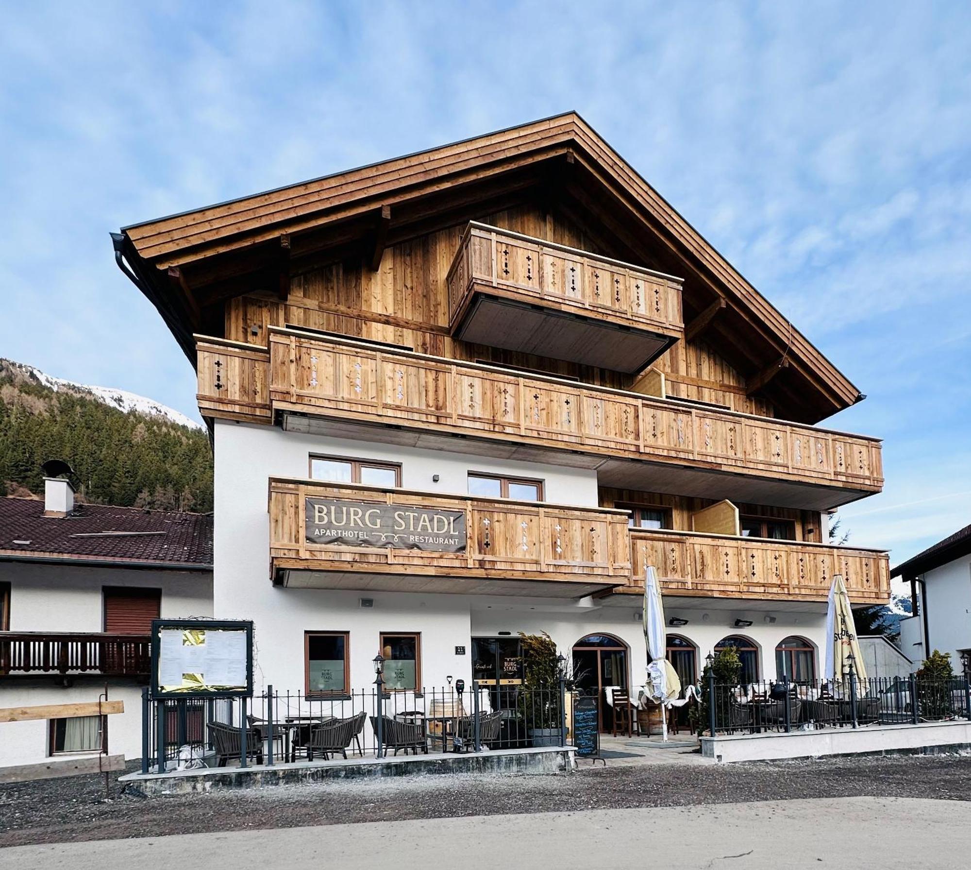 Burgstadl Aparthotel & Restaurant Ladis Zewnętrze zdjęcie