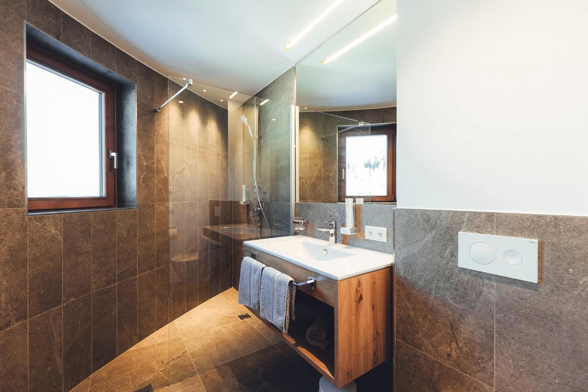 Burgstadl Aparthotel & Restaurant Ladis Zewnętrze zdjęcie