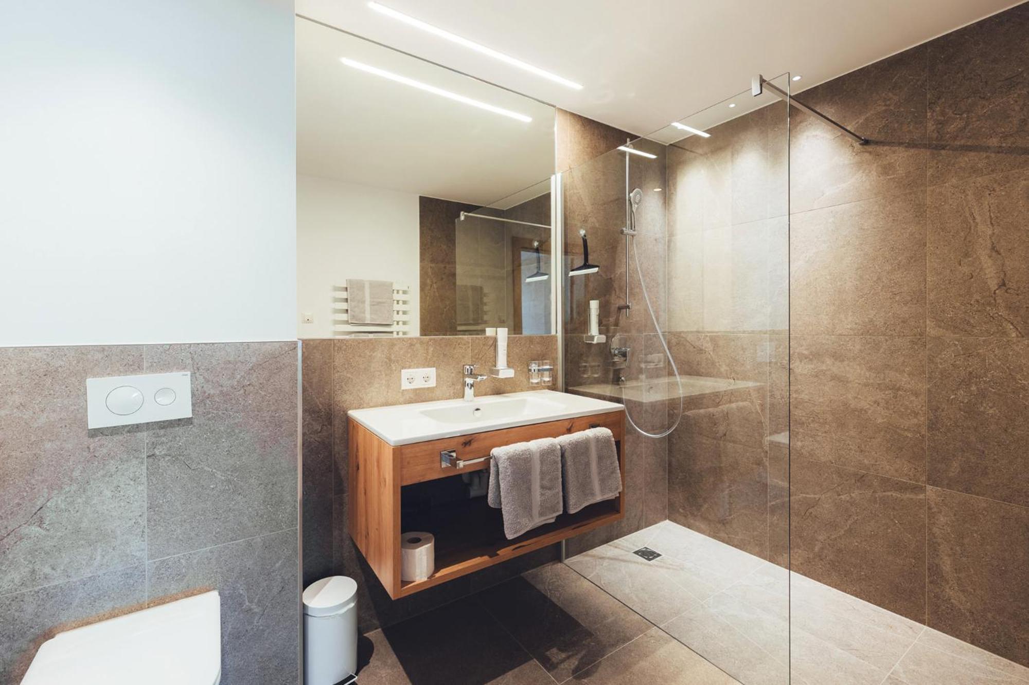 Burgstadl Aparthotel & Restaurant Ladis Zewnętrze zdjęcie
