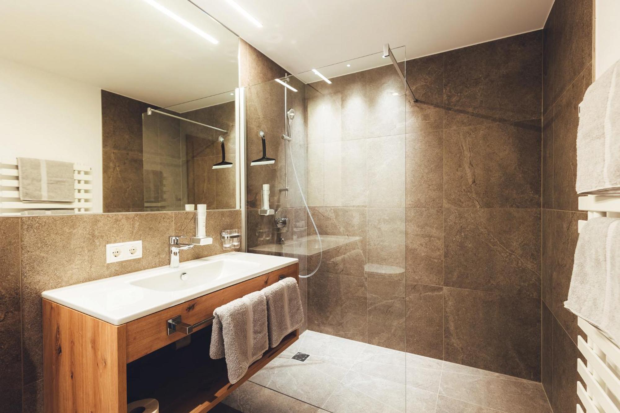 Burgstadl Aparthotel & Restaurant Ladis Zewnętrze zdjęcie