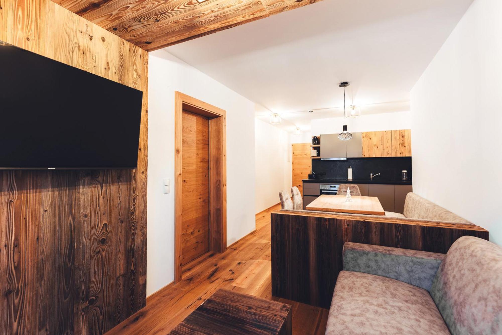 Burgstadl Aparthotel & Restaurant Ladis Zewnętrze zdjęcie