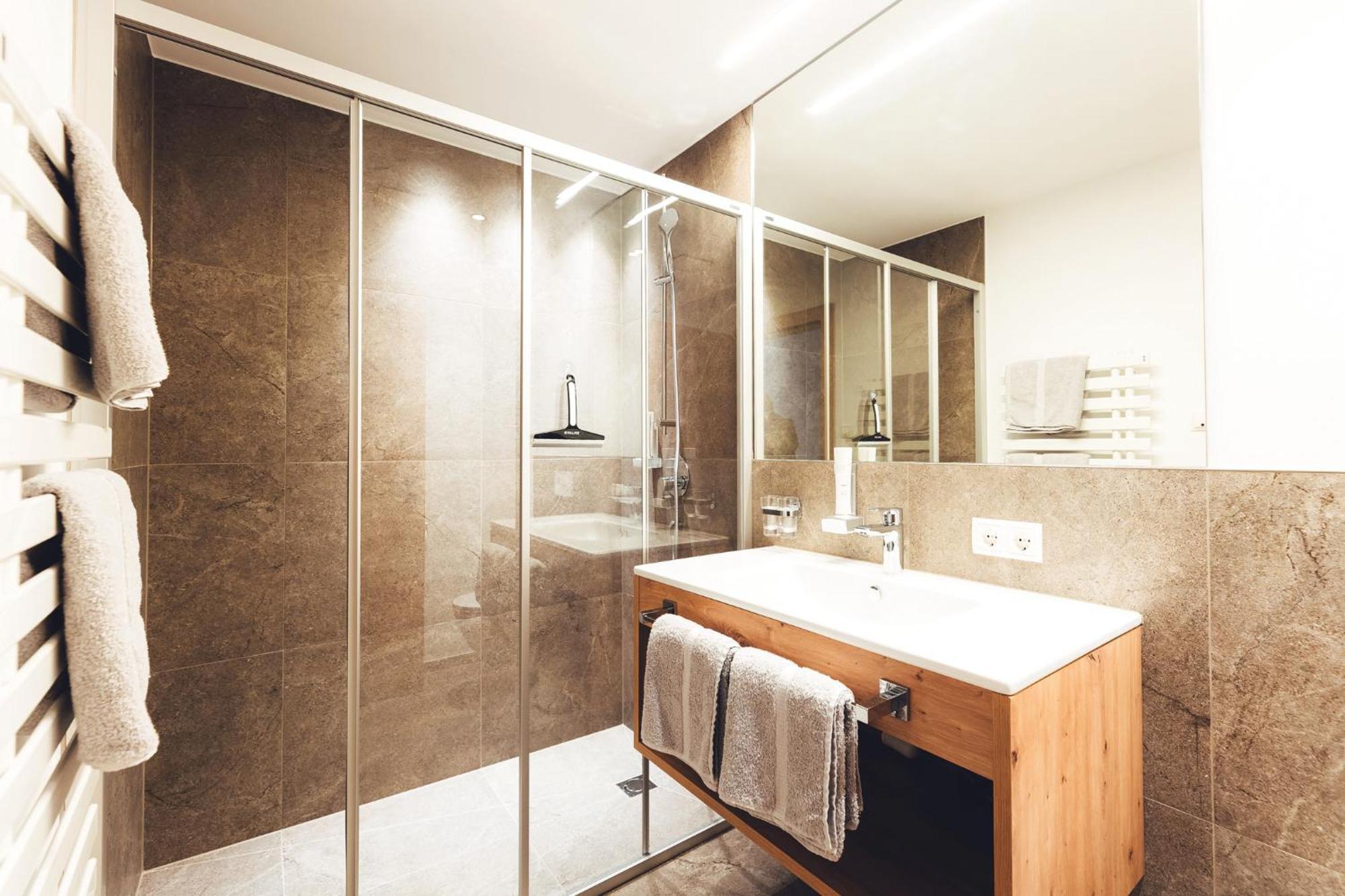 Burgstadl Aparthotel & Restaurant Ladis Zewnętrze zdjęcie