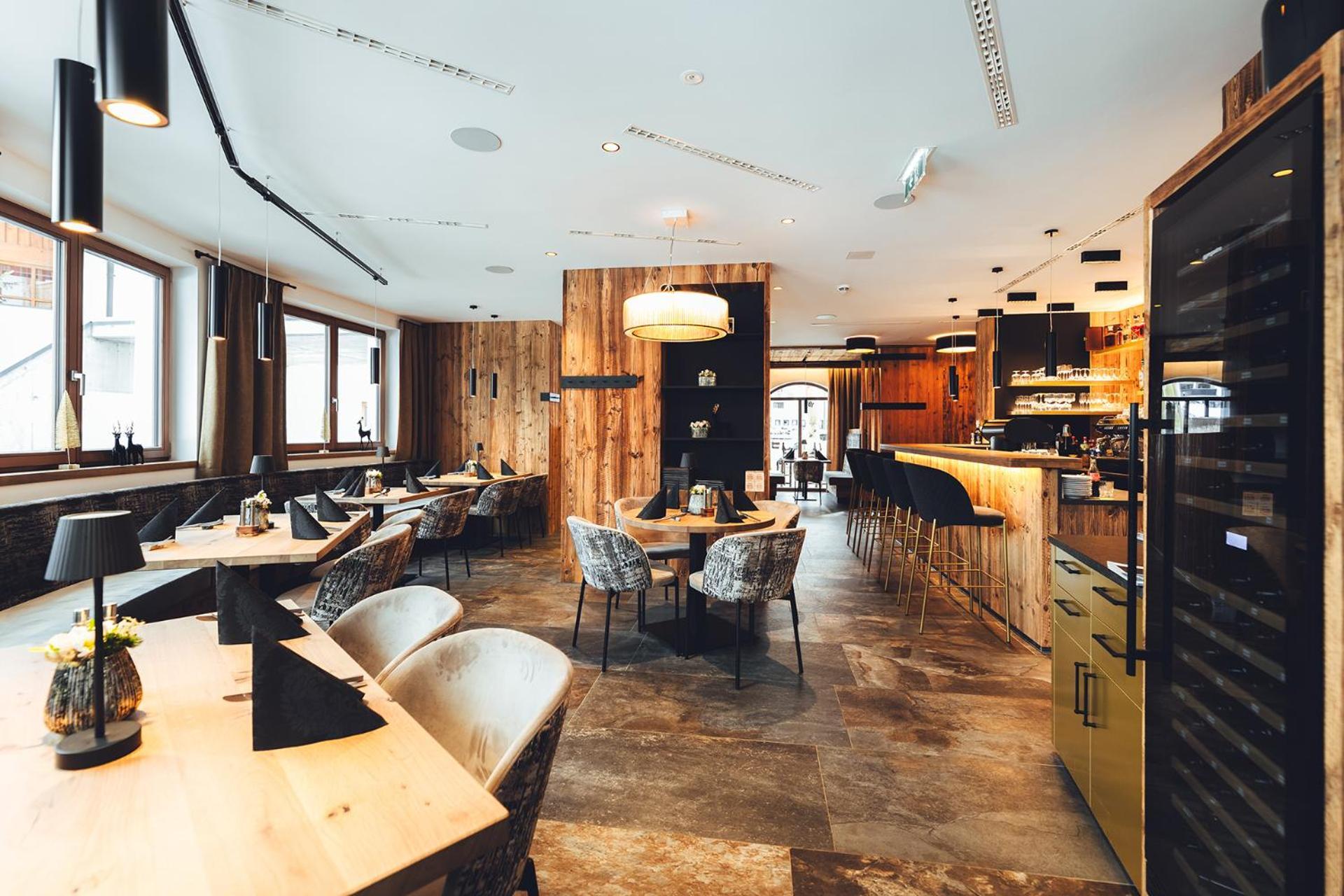 Burgstadl Aparthotel & Restaurant Ladis Zewnętrze zdjęcie